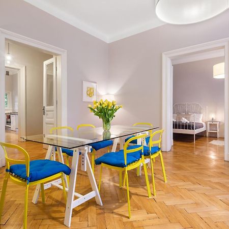 Tyzenhauz Apartments Superior Краків Екстер'єр фото