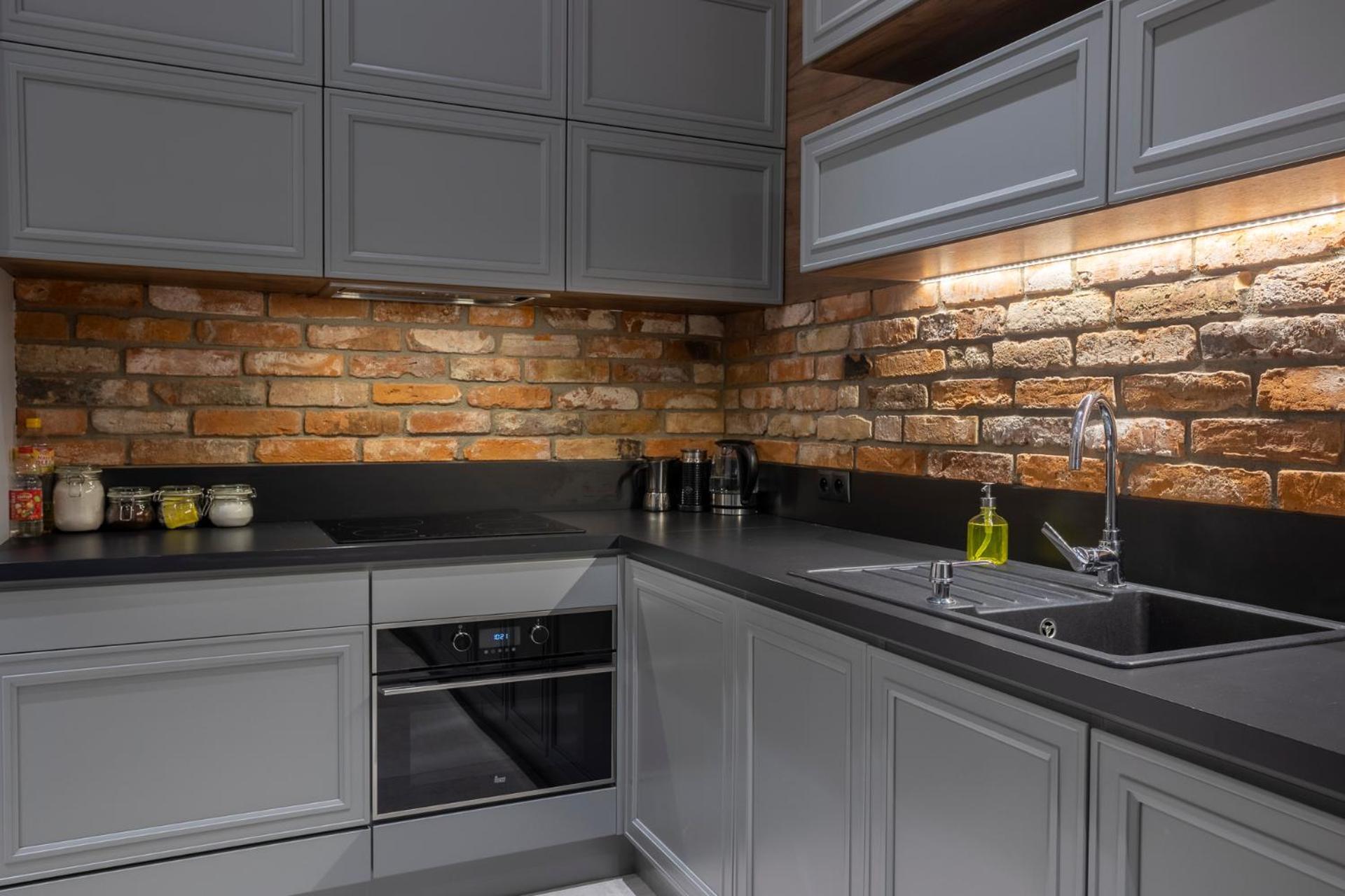 Tyzenhauz Apartments Superior Краків Номер фото