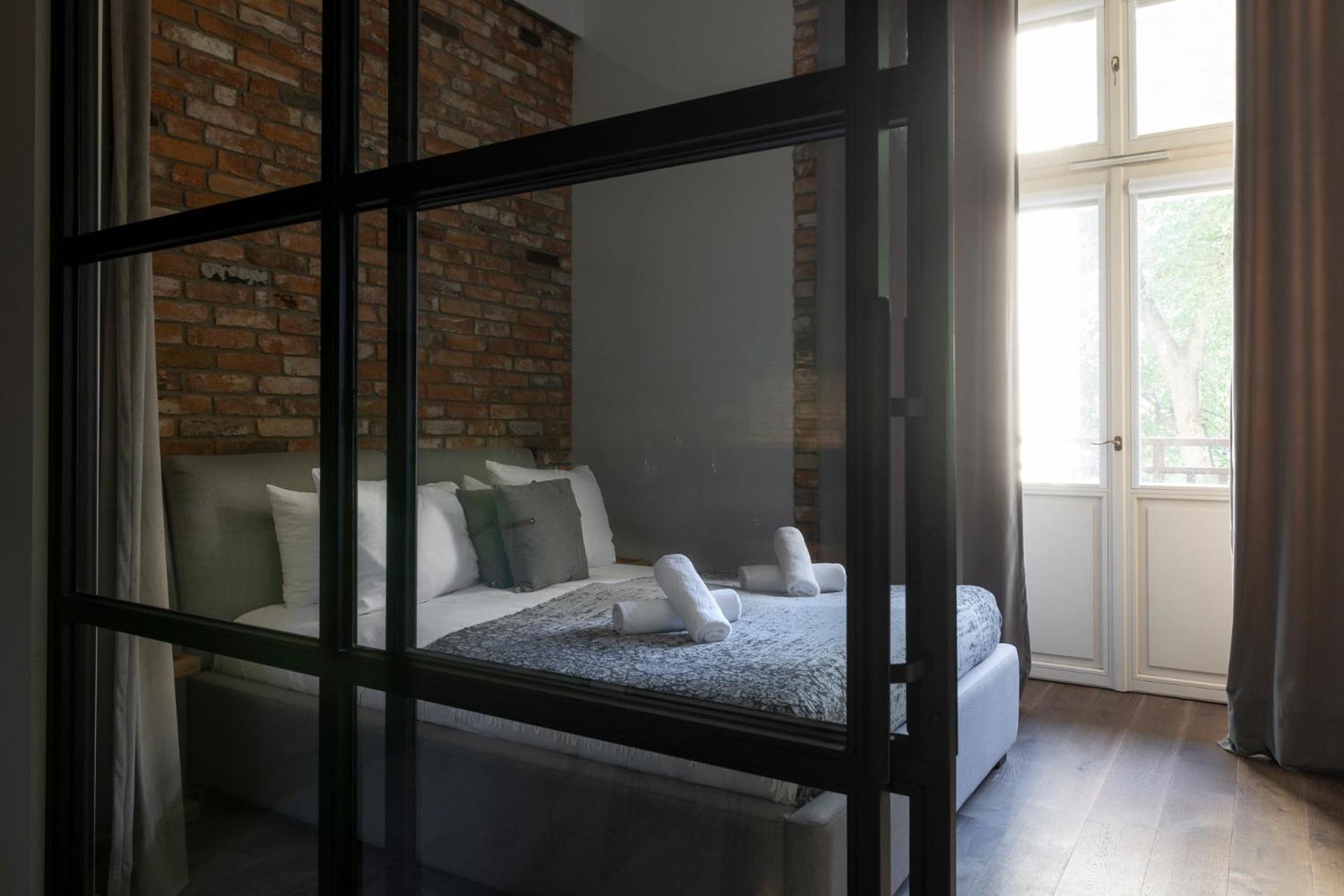 Tyzenhauz Apartments Superior Краків Екстер'єр фото